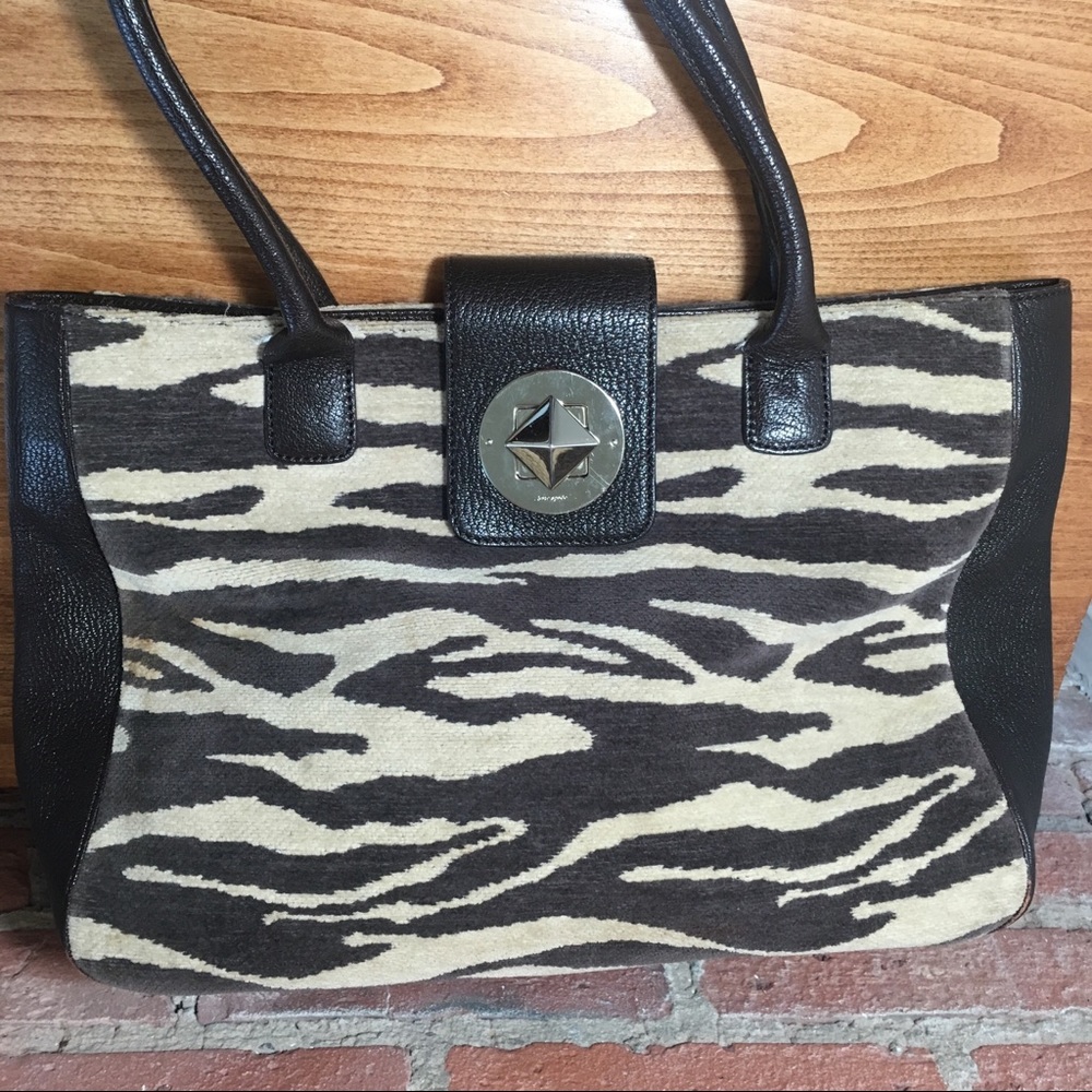 EUC Kate Spade Animal Print brown leather purse